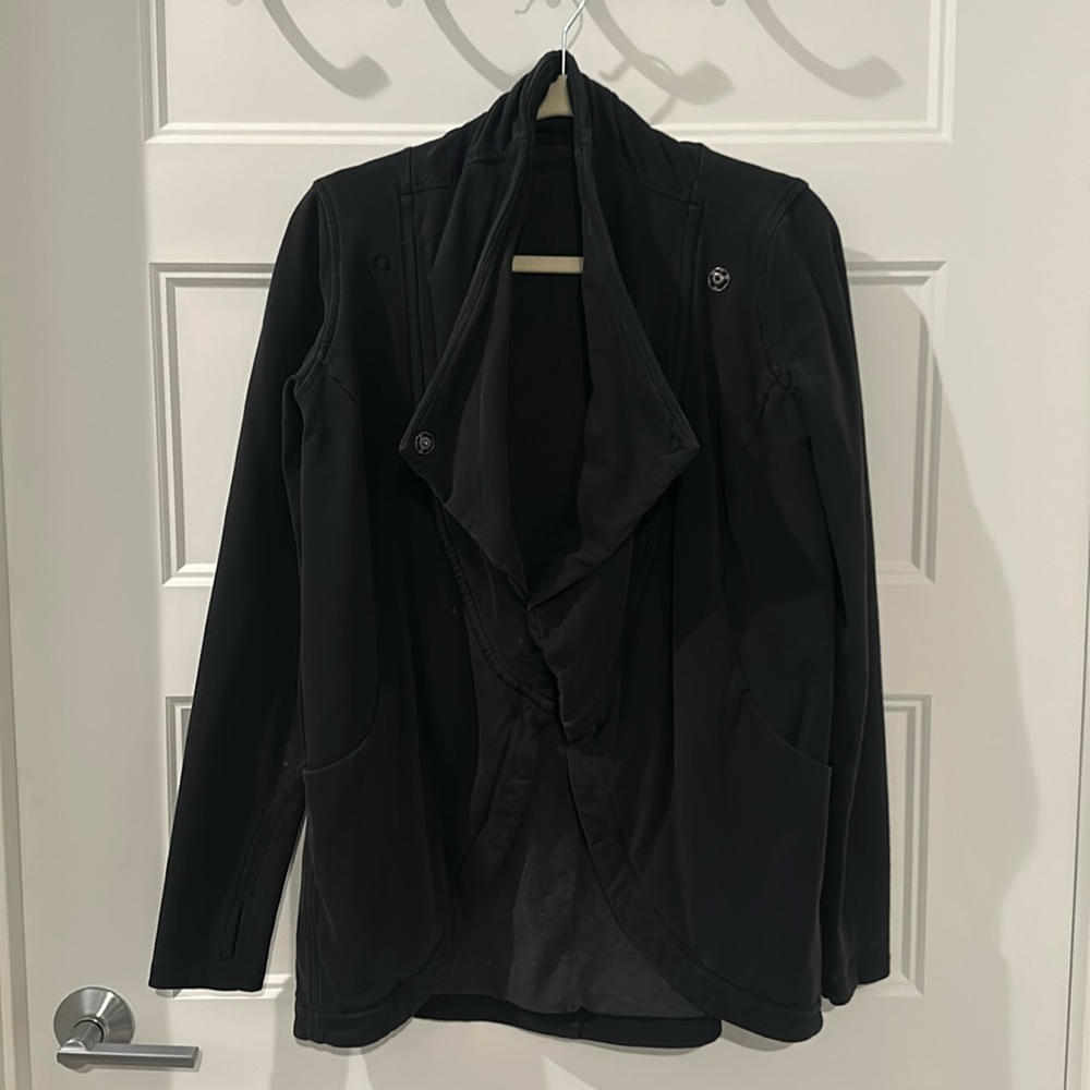 Lululemon Wrap Sweatshirt